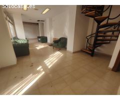 LOCAL COMERCIAL AV EUROPA