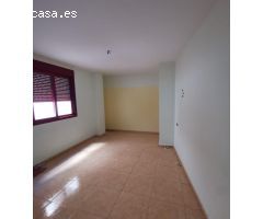 Se vende piso de 3 dormitorios y 2 baños en Olula del Río
