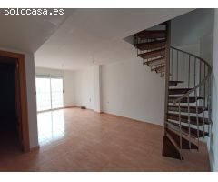 OPORTUNIDAD, SE VENDE ESTUPENDO ATICO EN EL CENTRO DE MOLINA.