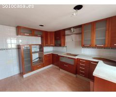 OPORTUNIDAD, SE VENDE ESTUPENDO ATICO EN EL CENTRO DE MOLINA.