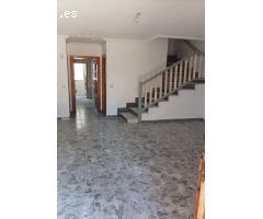 OPORTUNIDAD, SE VENDE ESTUPENDO ADOSADO EN SANGONERA LA SECA