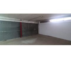 OPORTUNIDAD, SE VENDE PLAZA DE GARAJE CERRADA EN EL CENTRO DE SAN JAVIER