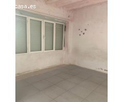 SE CASA EN FUENTE-ALAMO (ALBACETE)