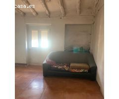 SE CASA EN FUENTE-ALAMO (ALBACETE)