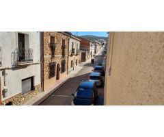 SE CASA EN FUENTE-ALAMO (ALBACETE)
