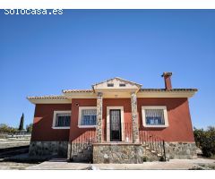SE VENDE CHALET INDEPENDIENTE EN ZONA CACHAP - CREVILLENTE