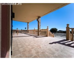 SE VENDE CHALET INDEPENDIENTE EN ZONA CACHAP - CREVILLENTE