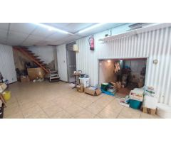 ¡¡LOCAL EN VENTA CON PATIO!!