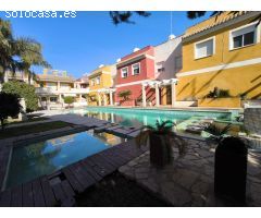 OPORTUNIDAD !! BUNGALOW EN VENTA (DOLORES)