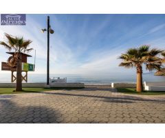 ESTUPENDO ATICO JUNTO AL MAR CON TERRAZA FANTASTICA