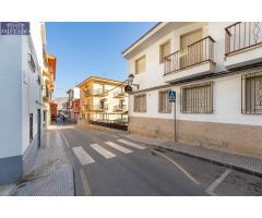 Venta o alquiler con opción a compra de local (destinado a bar) en Loja (Granada)