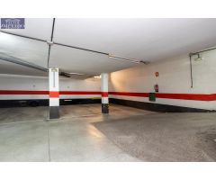 PLAZA DE GARAJE JUNTO A ALHAMAR Y CORTE INGLÉS.