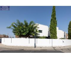 Adosado en Venta en Huétor Vega, Granada