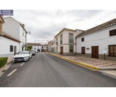 Adosado en Venta en Valderrubio, Granada