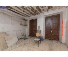 Oportunidad junto a plaza Trinidad