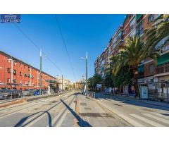Comoda plaza de garaje en Villarejo, junto Camino de Ronda. Cerca de parada de bus y metro.