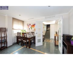 PRECIOSA CASA EN ZONA PARQUE ALMUNIA