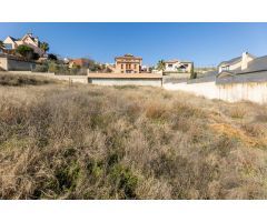 Solar Urbano Exclusivo en Las Gabias junto al Golf