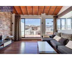 Ático Dúplex Premium en el Corazón de Granada: Lujo, Espacio y Vistas de Ensueño.
