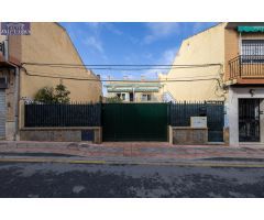 CASA EN PLENO CENTRO DE ARMILLA