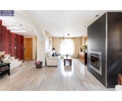 SALE A LA VENTA UNA FANTASTICA VIVIENDA UNIFAMILIAR PAREADA