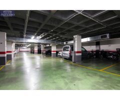SE VENDE PLAZA DE APARCAMIENTO AMPLIA EN PARQUE LAGOS