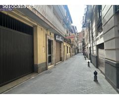 Garaje en Carrera de la Virgen