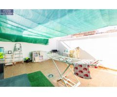 ¡Oportunidad única! Piso en venta con patio y garaje