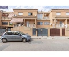 Adosado en Venta en Vegas del Genil, Granada