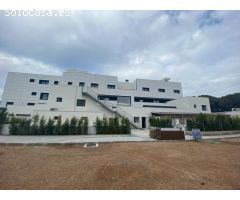 PISO DE 3 HABITACIONES EN EDIFICIO RECIÉN REFORMADO
