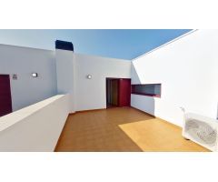 Casa adosada independiente en venta calle 15 7
