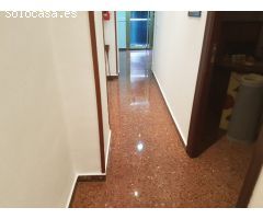 SE ALQUILA LOCAL PARA OFICINAS EN EL CENTRO DE VALLADOLID