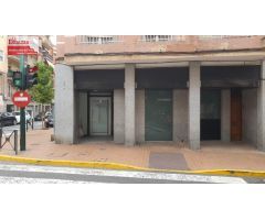 Magnifico local a pie de calle