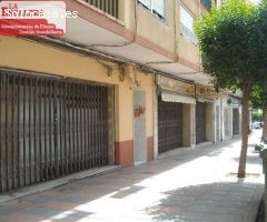 Av. Elda, a pie de calle, 148m2