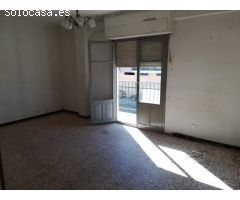 Se vende piso en Pinoso 45727 Euros.