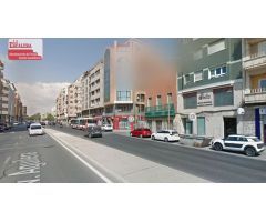 Se vende magnifico local 326 m2, AV Aguilera
