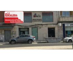 Se vende magnifico local a pie de calle 296 m2, AV Aguilera