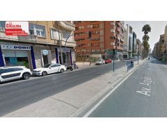 Se vende magnifico local a pie de calle 296 m2, AV Aguilera