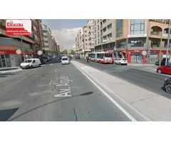 Se vende magnifico local a pie de calle 296 m2, AV Aguilera