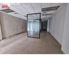 Se vende magnifico local a pie de calle 296 m2, AV Aguilera