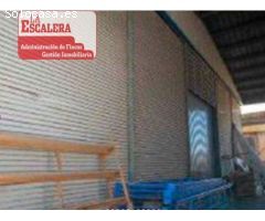 Magnifica nave industrial de 4000m2