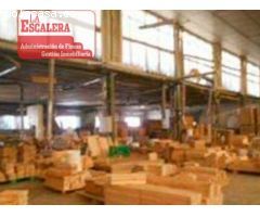 Magnifica nave industrial de 4000m2