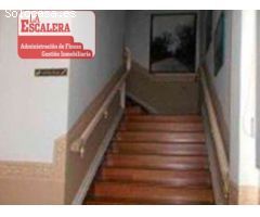 Magnifica nave industrial de 4000m2