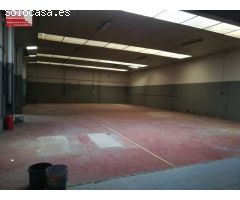 Nave industrial en Onil, parcela 1200m2, tiene fuerza