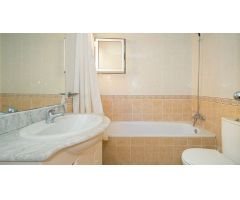 Se vende hotel seminuevo, Campello