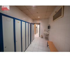 Nave industrial, zona con mucha visibilidad, fácil acceso