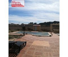 Magnifico chalet con piscina y barbacoa