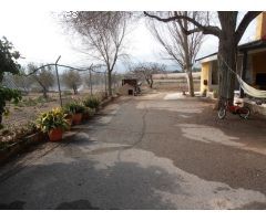 PARCELA 41009M2, 3 VIVIENDAS Y ALMACEN