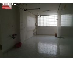 Zona centrica, a pie de calle, 116m2 + 34m2 de patio