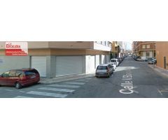 Se vende local comercial, detras de Mercadona